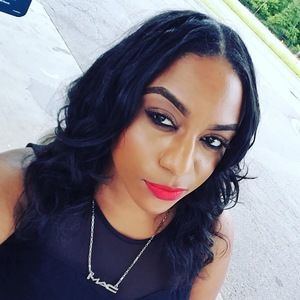 Meet your Posher, Dana